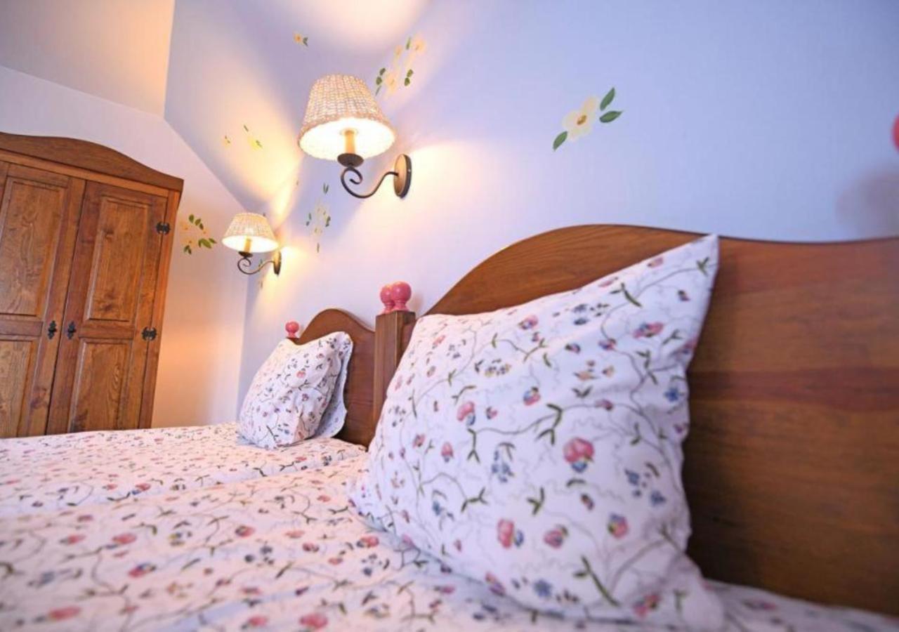 Bed and Breakfast Gosciniec Malinowka Krzeszna Экстерьер фото