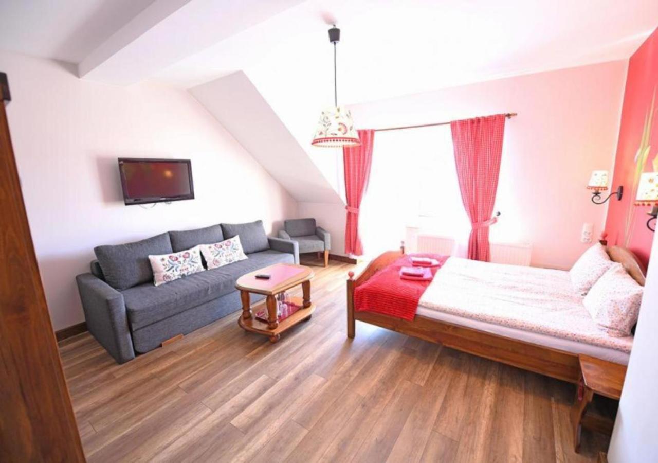 Bed and Breakfast Gosciniec Malinowka Krzeszna Экстерьер фото